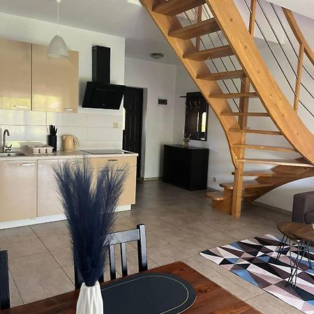 Apartamenty Adrenja ロビ エクステリア 写真
