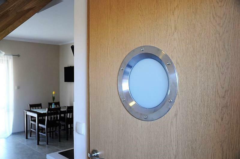 Apartamenty Adrenja ロビ エクステリア 写真